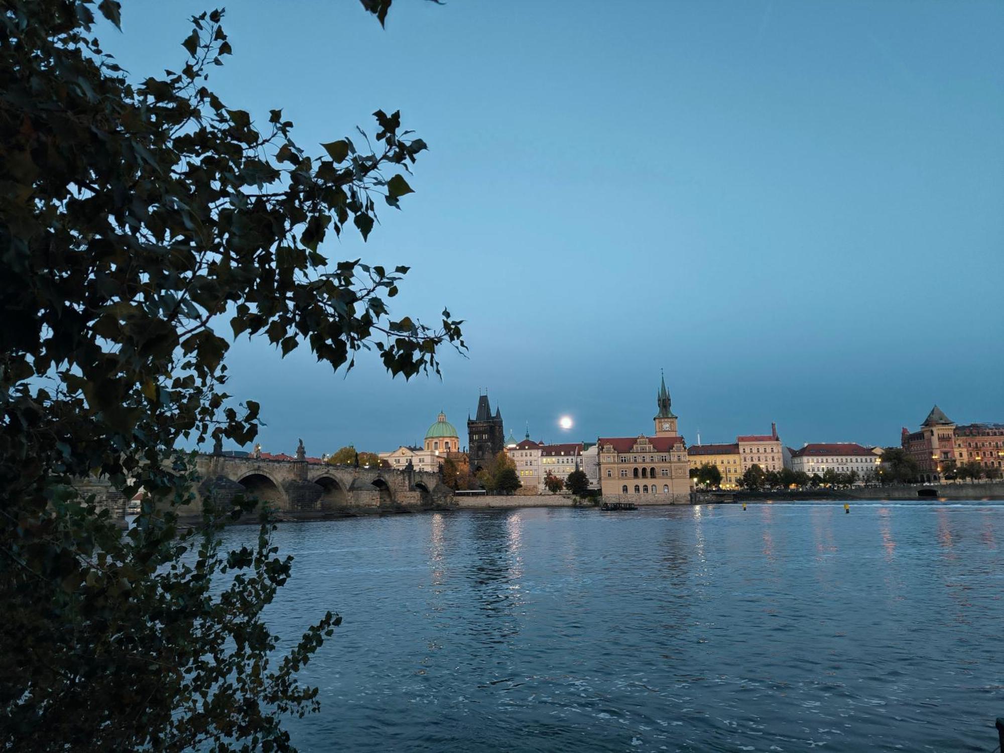 דירות פראג Valentinka Minutes Away From Charles Bridge מראה חיצוני תמונה