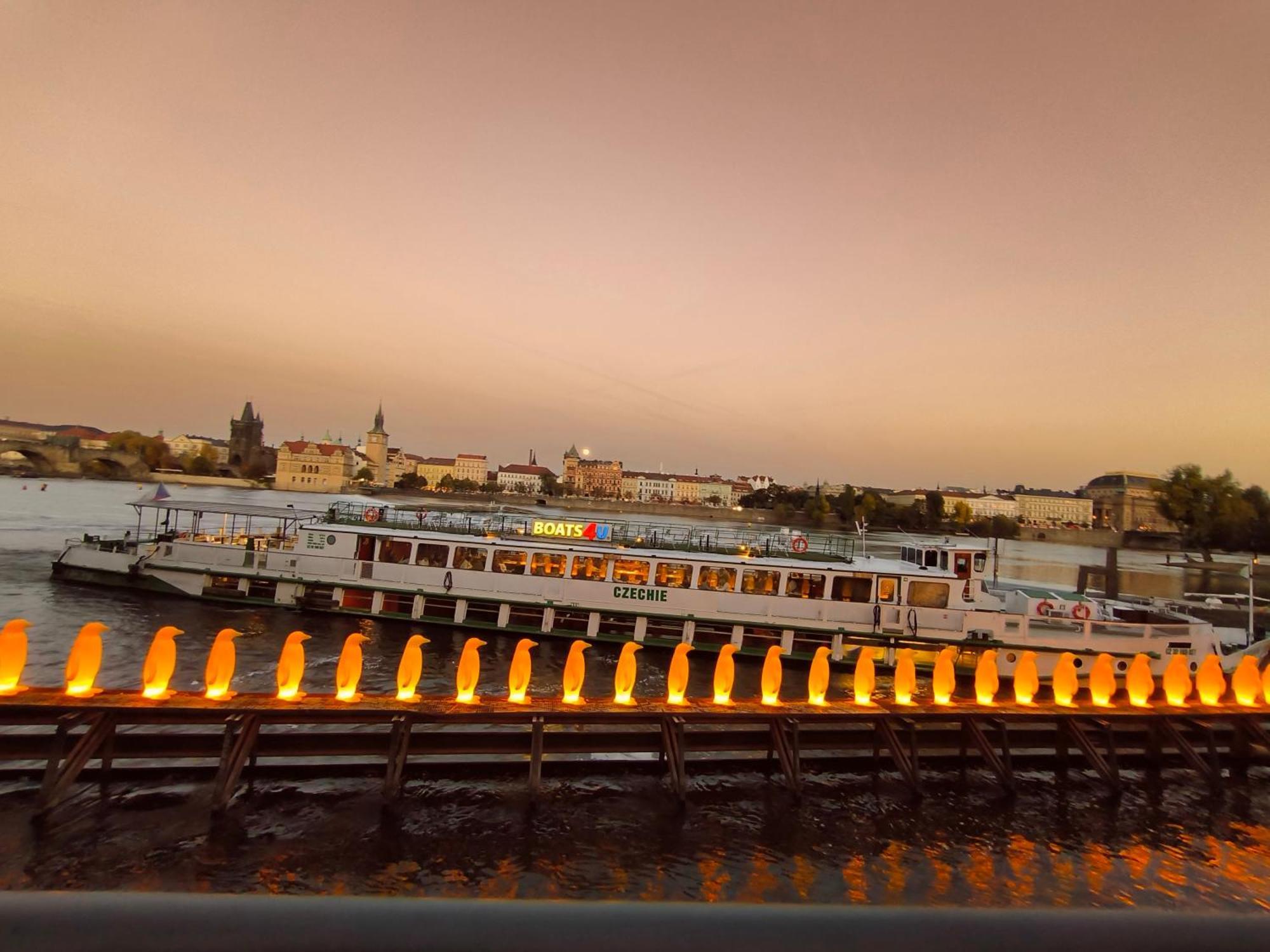 דירות פראג Valentinka Minutes Away From Charles Bridge מראה חיצוני תמונה