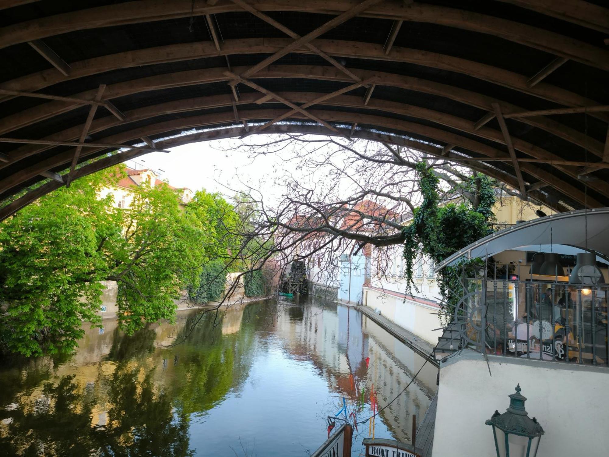דירות פראג Valentinka Minutes Away From Charles Bridge מראה חיצוני תמונה